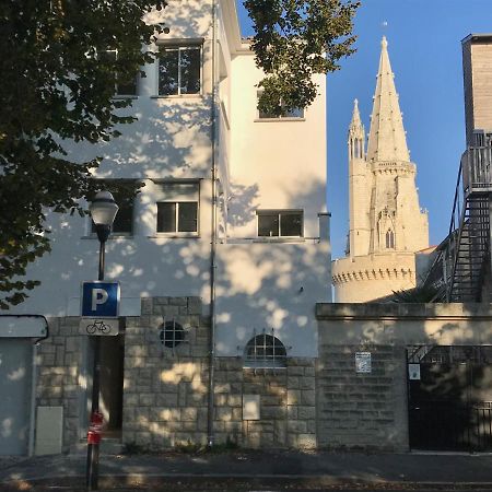 Vue Superbe Sur Tour De La Lanterne T2 Avec Terrasse Remparts 2 Apartment La Rochelle  Bagian luar foto