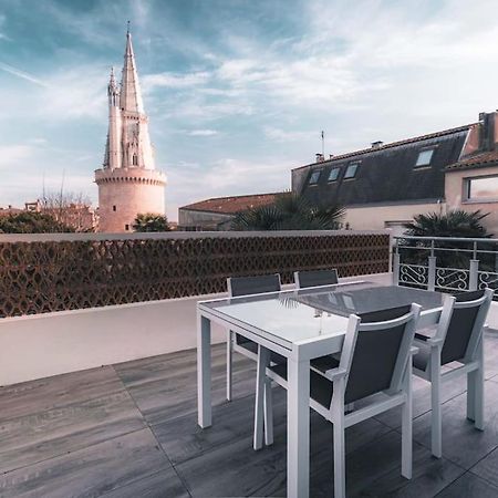 Vue Superbe Sur Tour De La Lanterne T2 Avec Terrasse Remparts 2 Apartment La Rochelle  Bagian luar foto